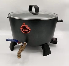 Wax Melting Pot XLRG Melter/Candle Making 10-12 Quarts Spout Electric-USED ONCE