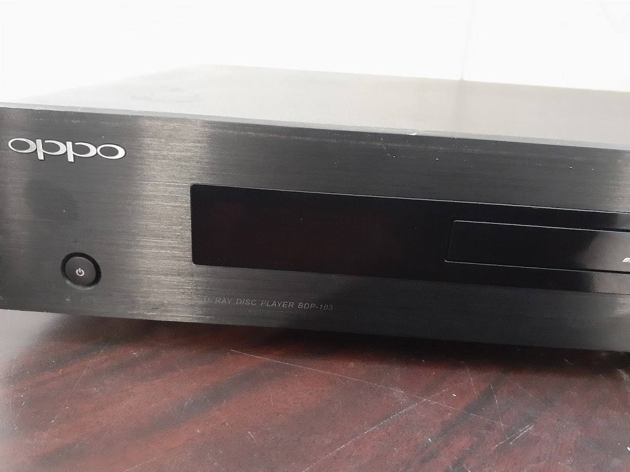 Oppo BDP-103 3D Blu-ray Player, Full HD, good condition,  no remote