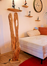 Stehlampe-mit-LED-aus Holz  Schwemmholz Treibholz