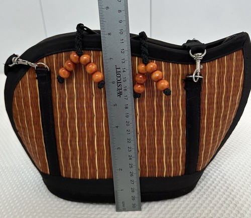 Bolso de mano con cremallera Baskets of Cambodia Saraye tejido naranja - Imagen 5 de 8