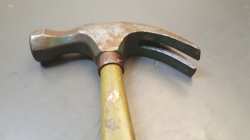 Vtg True Temper Claw Hammer No. FG16 Fiber Glass & Rubber Handle Octagon Neck - Picture 10 of 11