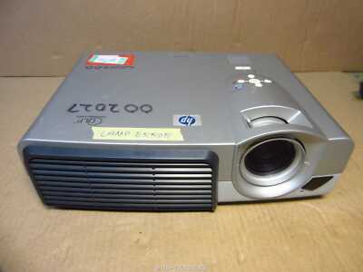 HP VP6110 Projector Beamer SVGA DLP 1500 LUMENS - No Remote - LAMP ERROR