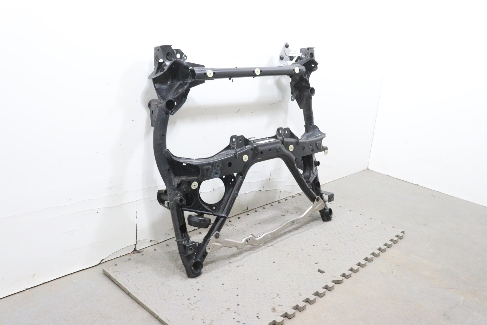 2017 - 2020 BMW 430I F36 FRONT SUBFRAME CROSSMEMBER CRADLE UNDERCARRIAGE OEM