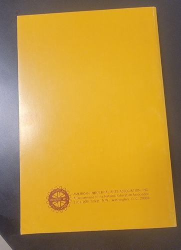 Federal AID for Industrial Arts American Industrial arts assoc. 1966 Vintage PB - Picture 4 of 4