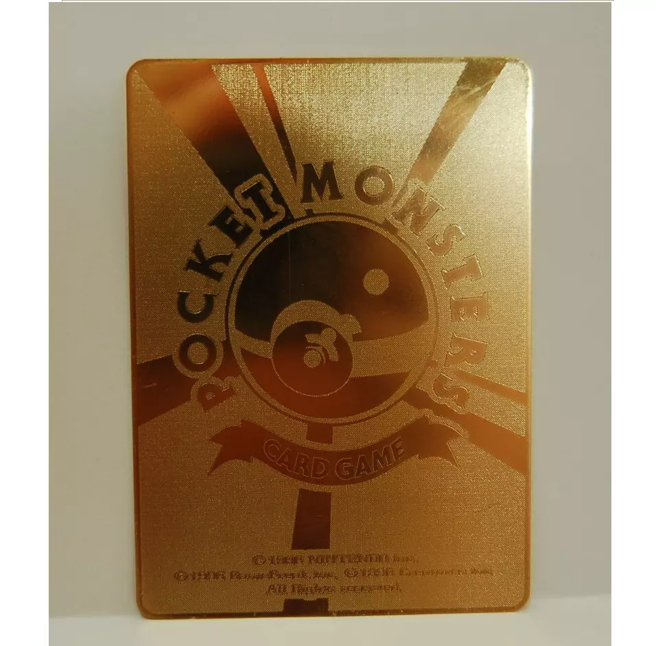 Carte pokemon Gold en métal aluminium plaqué or