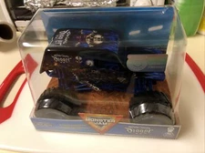 Spin Master Monster Jam SON-UVA DIGGER 2020 Edition 1:24 SCALE True Metal NIB