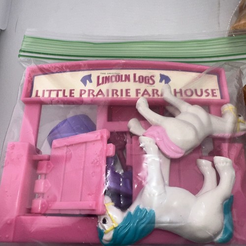 Lincoln Logs Little Prairie Farmhouse Wooden 115 pc Complete w/ Figure & Horses - Picture 6 of 7
