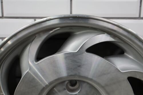 91-96 C4 Corvette Single (1) Left Driver Rear 17x9.5 Directional Blade Wheel - Picture 3 of 21