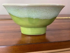 Roseville Pasadena Green Mid Century Modern Pottery Planter L-18  MCM
