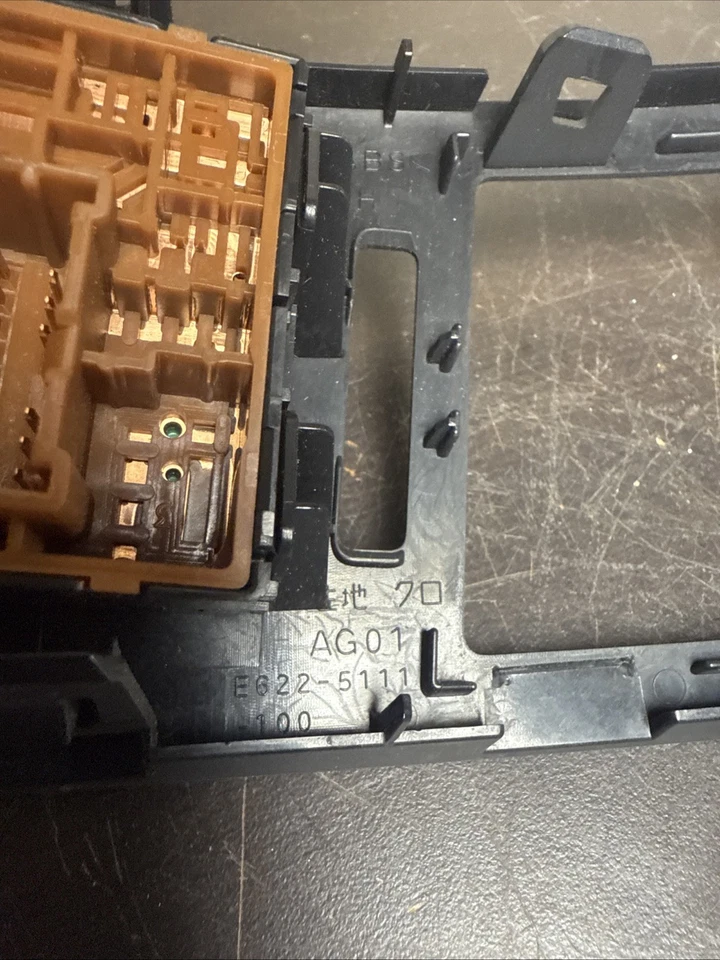 Interruptor de espejo retrovisor eléctrico Infiniti Fx35 2005-2008 con panel Foto 4 de 4