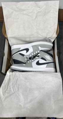 Nike Air Jordan 1 Mid Light Smoke Grey Size 9.5 Brand New In Box 100% Authentic