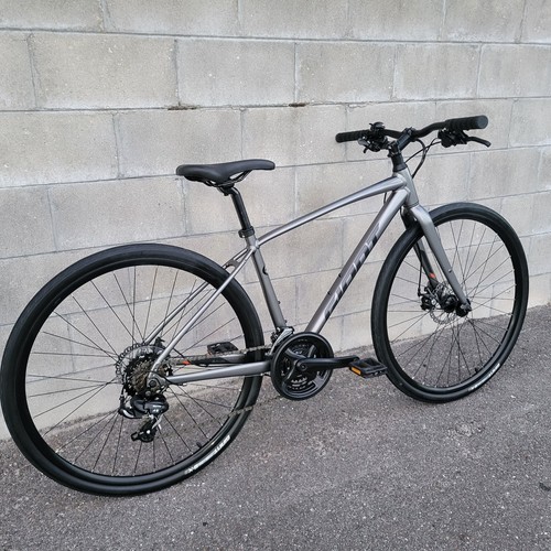 2022 Giant Escape 3 (Size Small) Fitness Hybrid Bicycle - Picture 11 of 12