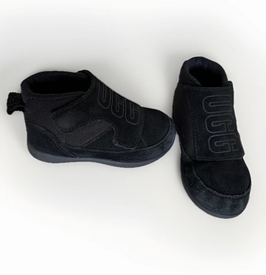 UGG Stryder Lavable Entrenador Niños Pequeños Zapatos Talla T7 Tenis Botas Foto 2 de 4