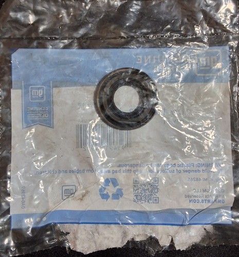 GM 12653143 New In Package - Camshaft Position Actuator Solenoid Valve Seal - Picture 2 of 3