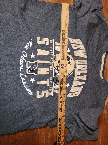 Boy's NFL New Orleans Saints Big Easy Football T-Shirt Size Youth 14/16 - Picture 5 of 8