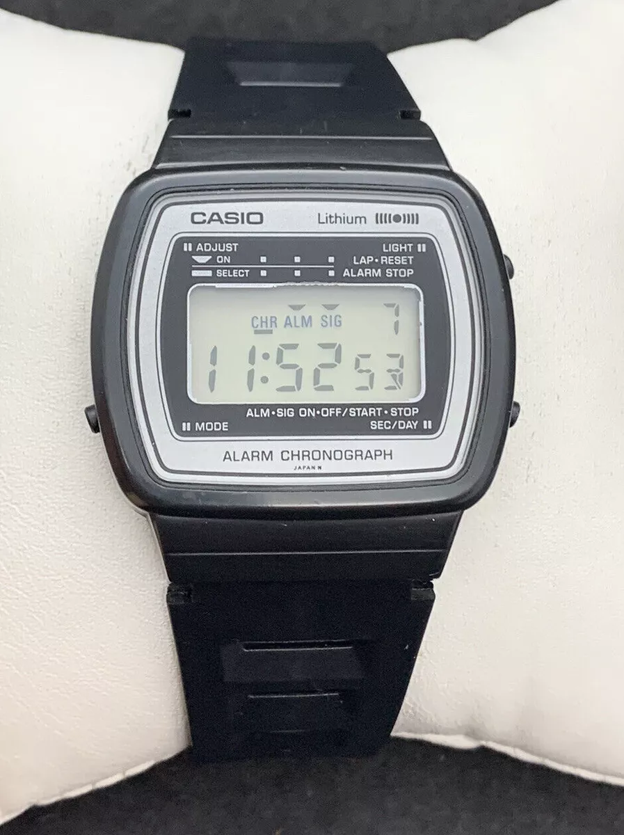 Vintage CASIO F Module  Men's mm Digital Watch Alarm Chrono Lap  JAPAN