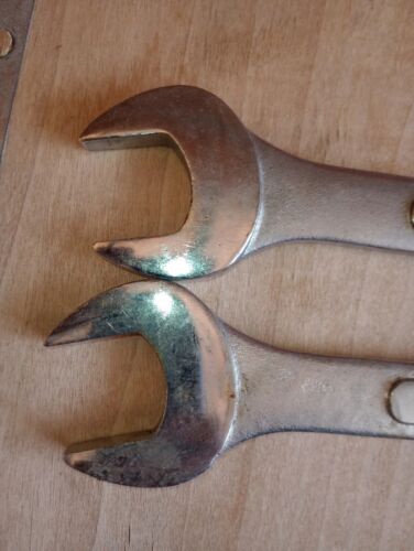 Set Of 2 Tatools 1 1/4" Combination Wrenches 54040 - Picture 2 of 7
