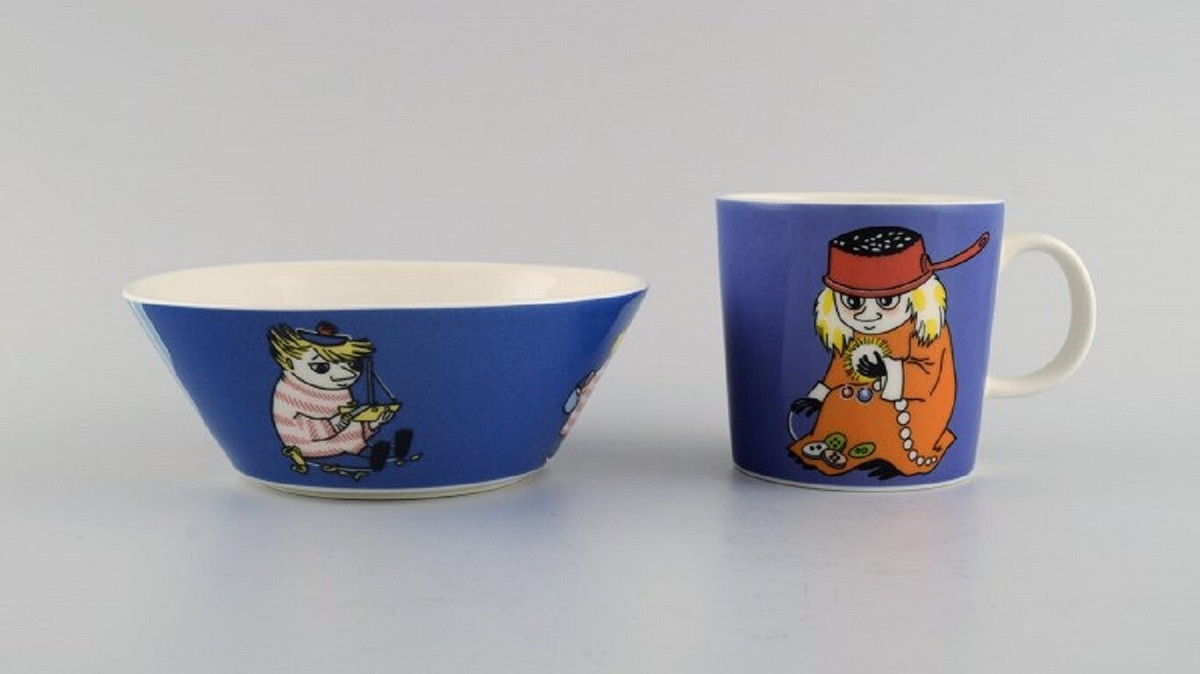 ARABIA FINLAND ムーミン Arabia, Finland. Porcelain bowl and cup with motifs from 