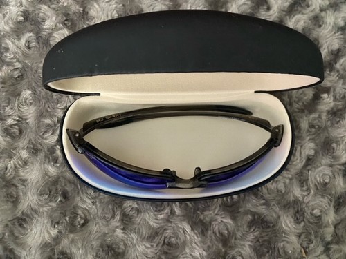 Hard Shelled Eye Glass Protective Case - Black - Picture 5 of 9