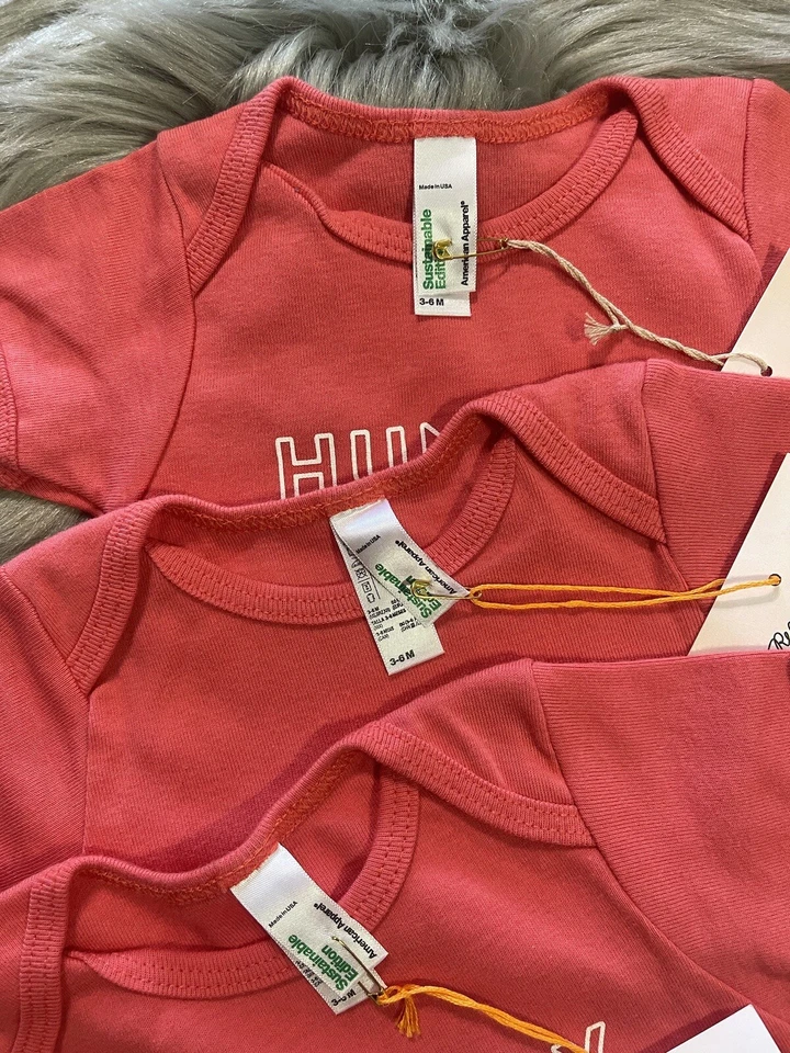 Lote De 3 Bodys American Apparel Bebé Una Pieza “Hambriento” 3-6 Meses Orgánicos Foto 3 de 4
