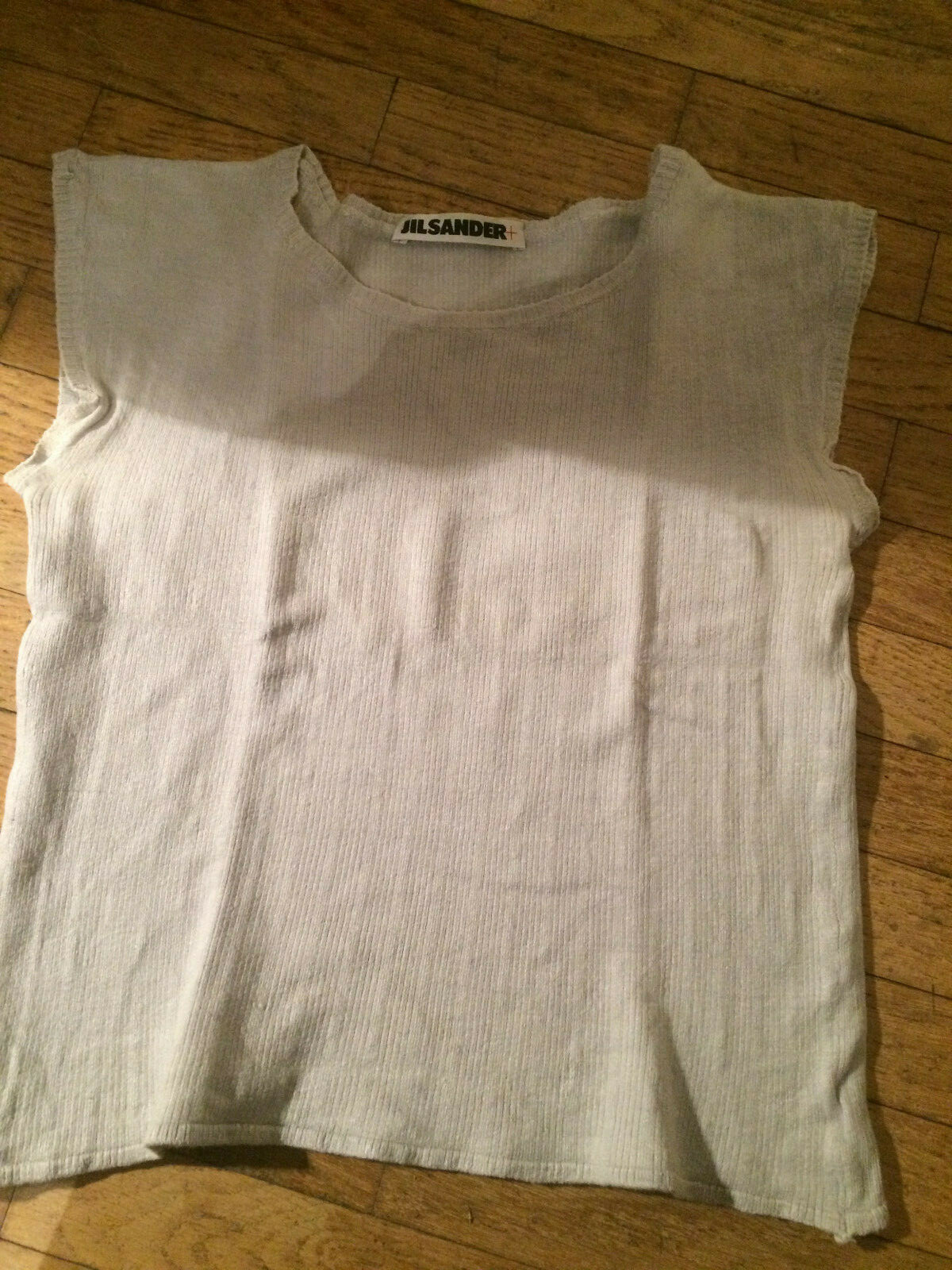 Picture 1 of 2