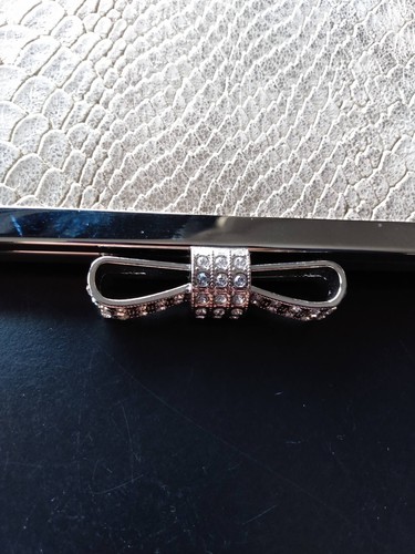 I-N-C International Comcepts "crocodile" clutch bag - Picture 5 of 5