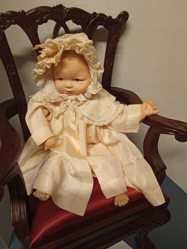 Final 1953 Cameo Miss Peep Squeaky Doll 17" Tall Hinged Limbs.