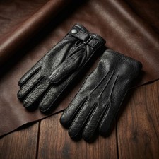 Men  s Black Peccary Winter Gloves with Strap Closure and Cashmere Lining   Hand