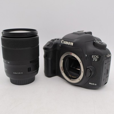 Canon EOS 7D Mark II DSLR-Kamera mit EF 18-135 IS USM Objektiv #10865