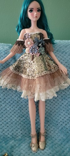 Fabrikgefertigtes Kleiderset für Smart Doll 1/3 BJD braun und gold - Bild 11 von 12