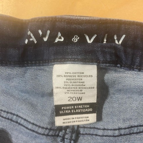 Ava & Viv Navy Blue Stretch Denim Shorts 20 W (FT) - Picture 7 of 10