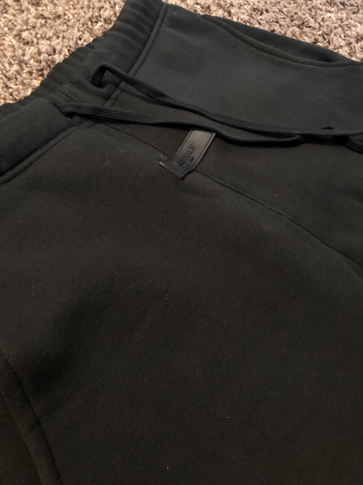 Black Essentials Sweats Small Men - image 2