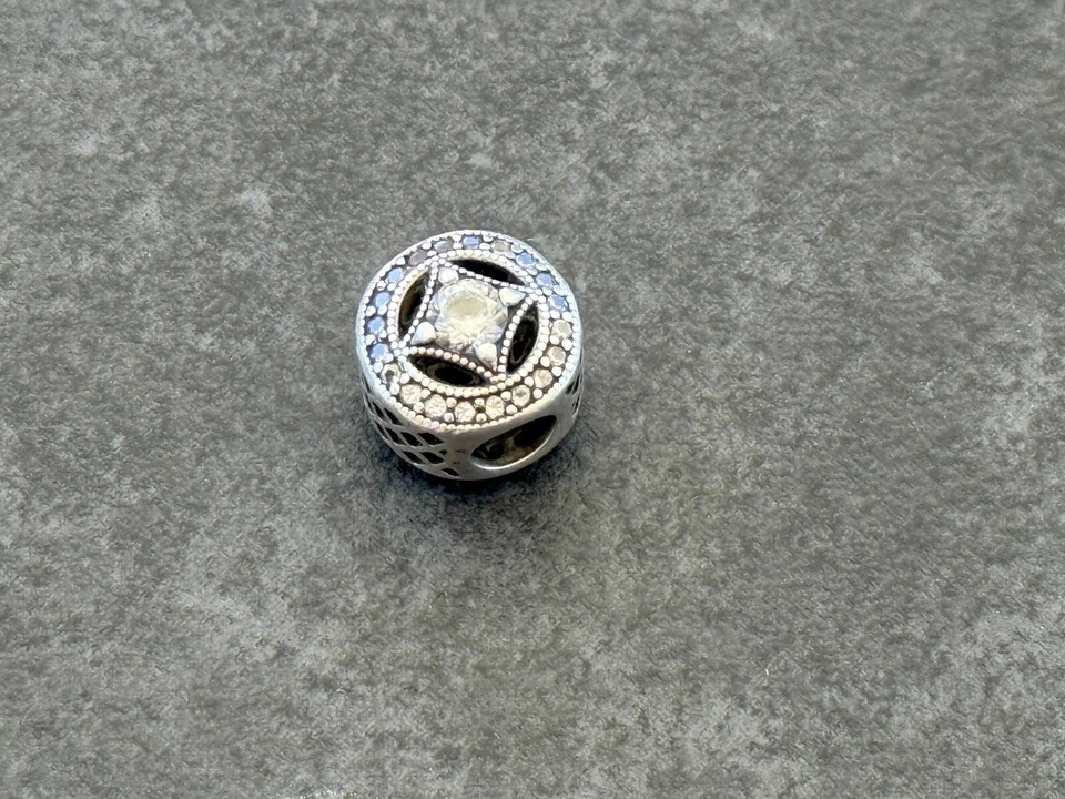 Pandora Silber Funkelnd Vintage Allure Charm echt Silber Sterling 925 Raute Stei