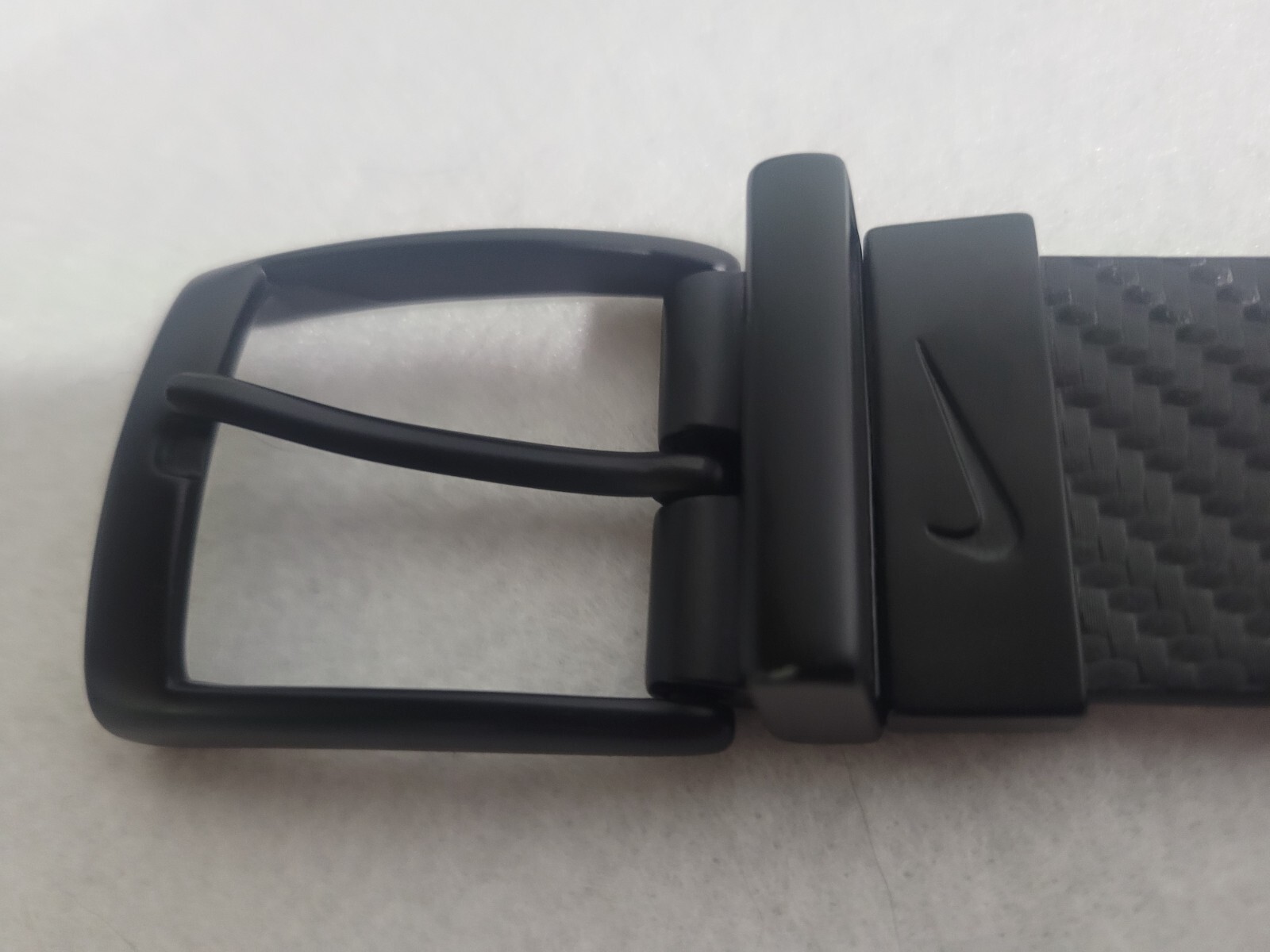 Nike Men's Golf Carbon FiberTexture Reversible Belt … Gem