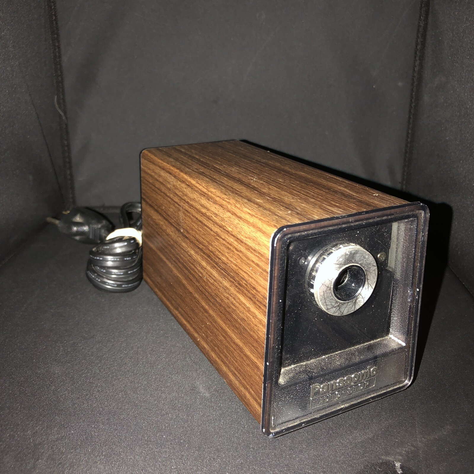 Panasonic Electric Pencil Sharpener KP77 Auto Stop Woodgrain Plunger