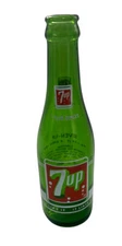 7 Up 7 Oz. Bottle "You Like It It Likes You" Fresh Up with 7UP Soda Pop Vintage 