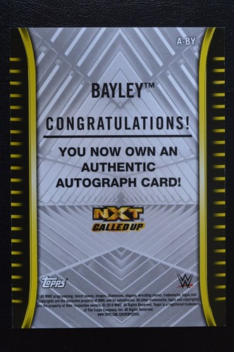2018 Topps WWE NXT Autographs BAYLEY #A-BY - Picture 2 of 2