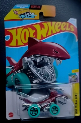 2024 Hot Wheels HW MEGA BITE 1/5 Shark Bite 18/250+24 Hot Wheels Shark Bite gold