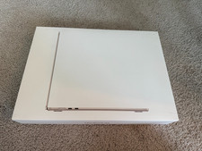 EMPTY BOX with Charger - 2025 MacBook Air 15 inch M4 Model A3241