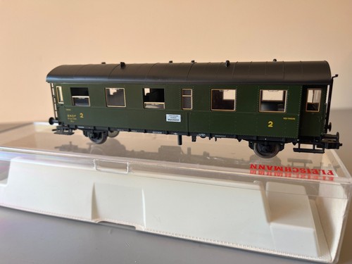 FLEISCHMANN HO VOITURE 2ème CL SNCF A 2 ESS. EN BO REF. 5071 F2 K - Imagen 3 de 7