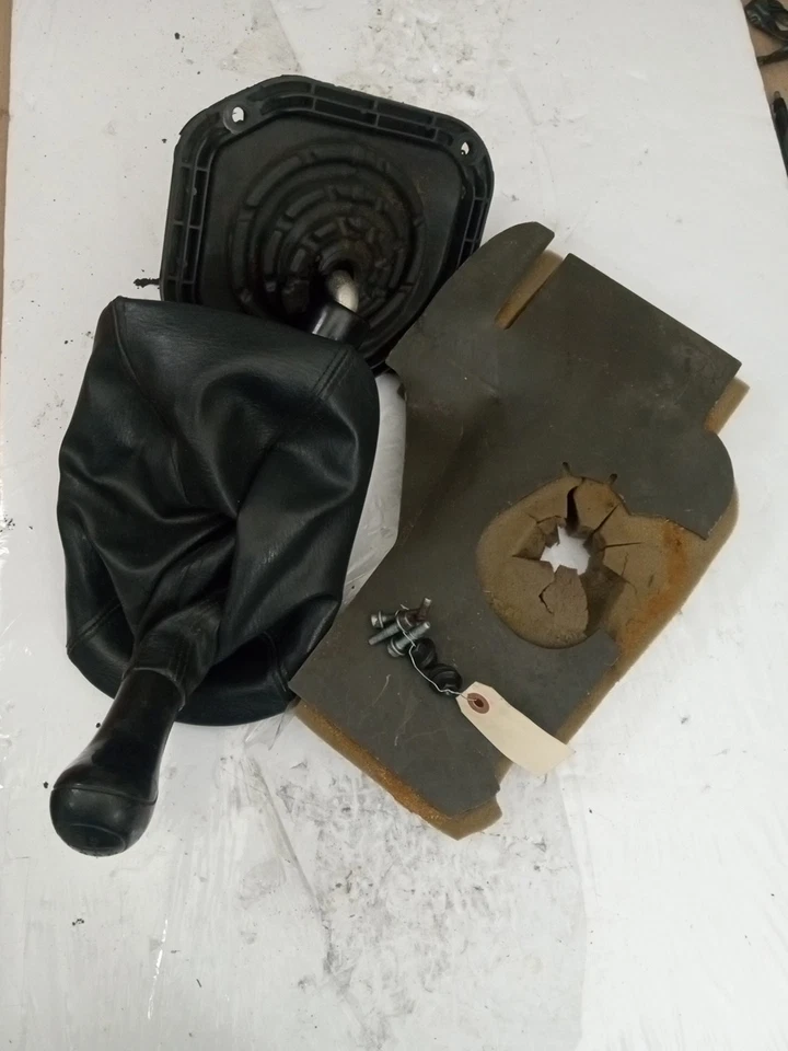 Jeep Liberty 2005-2007 transmisión selector de palanca de cambios KJ 6 velocidades 52128821AG Foto 2 de 4