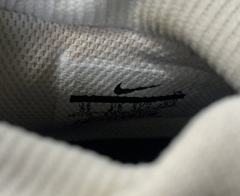 Nike Kids 5y Mercurial Superfly 6 Club Soccer Shoes White AJ3115-109 Lace Up thumbnail 5