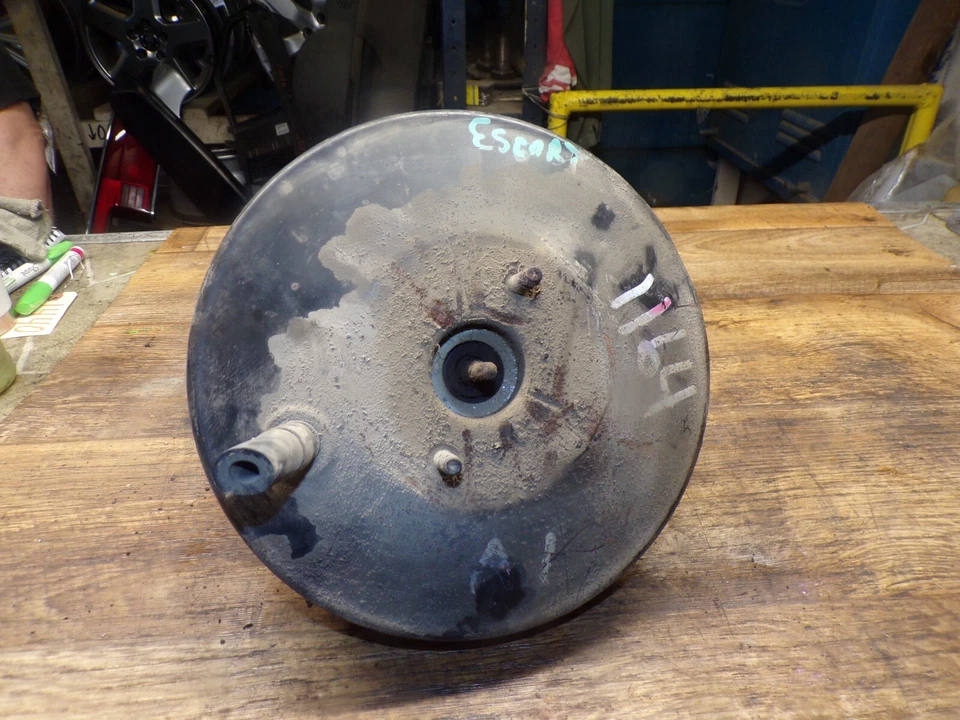 Ford Escort Mercury Tracer 97 1997 conjunto de refuerzo de freno eléctrico automático Foto 4 de 4