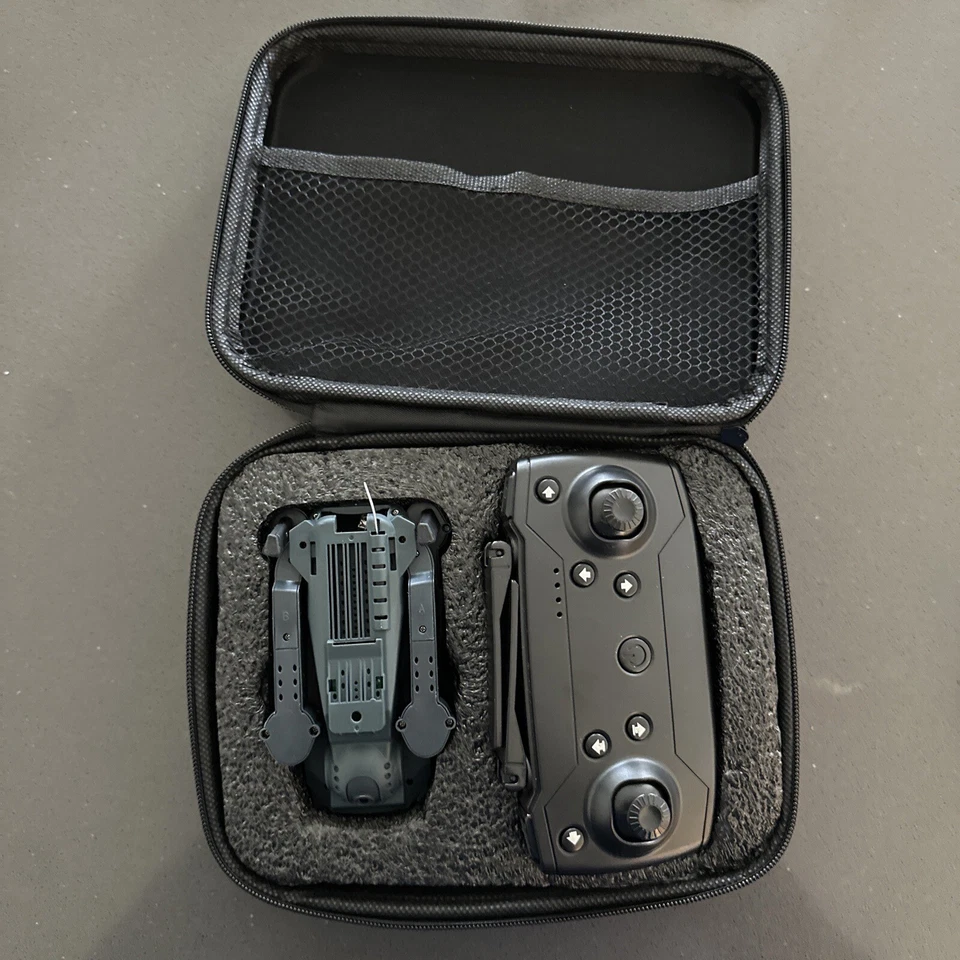 Emotion Remote Control RC Drone Collapsible Aircraft 2.4 GHZ Edition - Image 2 of 2