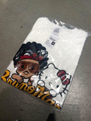 BRUNO MARS x HELLO KITTY size of 