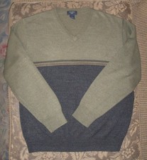 Dockers Men  s Large V  Neck Sweater Olive Green Gray Long Sleeve Knit Pullover