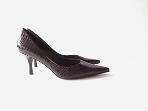 brown croc pumps