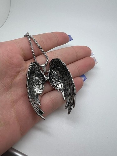 Necklace For Men or Women Large Stainless Steel Angel Wing Feather Pendant Gothi - 第 2/5 張圖片