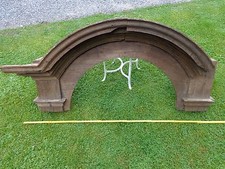 ANCIEN fronton de porte en chêne,Louis XIV, d'époque 17ème,clous forgés