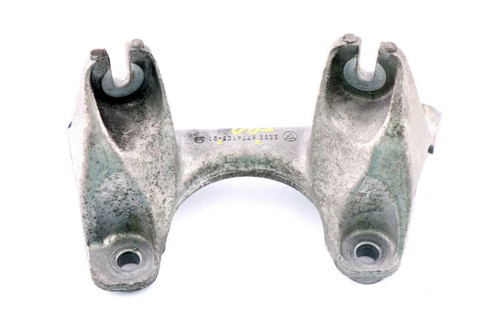 Getriebehalterung BMW E81 E87 E90 E91 Stützhalterung Halter 6774105